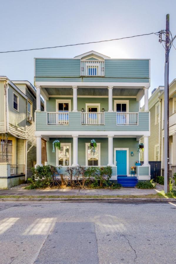 Historic Downtown Patio Retreat Villa Savannah Exterior photo